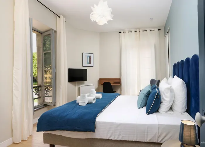 Cel Ethere By Rahault * Carcassonne