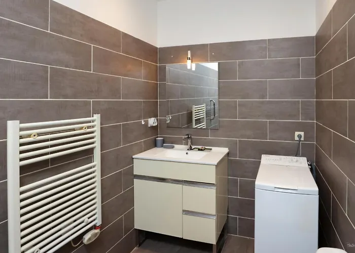 Apartment Cel Ethere By Rahault Carcassonne